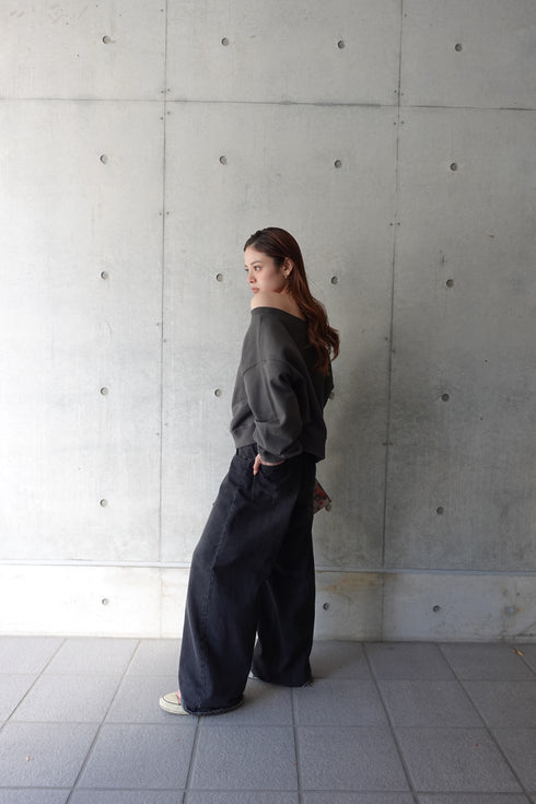 オフショルルーズスウェット